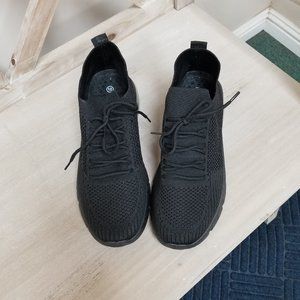 Women's Black Mesh Sneakers BM Collection Size 10 M